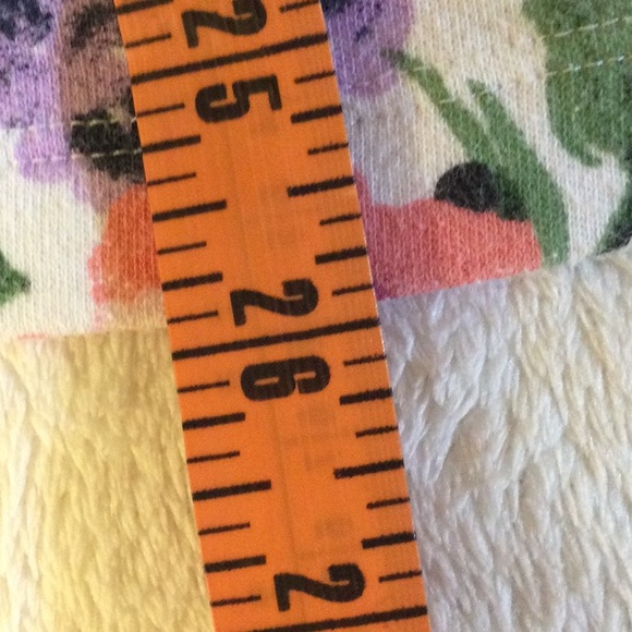 Floral Print Women’s 1X size Casual Tee Shirt - Picture 7 of 9